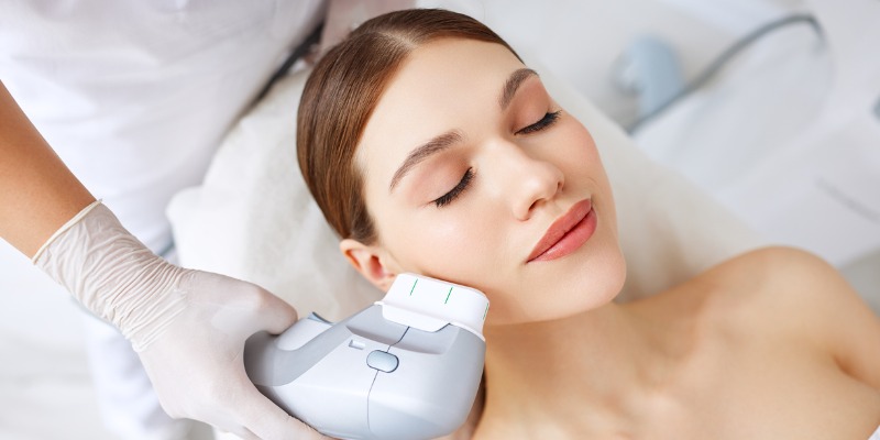 How Fat Freezing and HIFU Work Together? 4 book a personalised consultation of Fat Freezing and HIFU Together Ayr